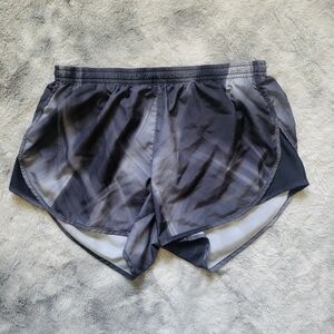 Snags In Fabric Nike Dri-fit Gray Athletic Workout Running Shorts Women's Small